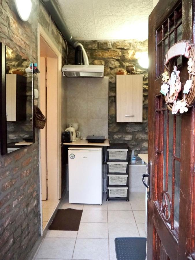 Authentic Guest Stay In The Heart Of Veliko Tarnovo Студио С Изглед Към Царевец מראה חיצוני תמונה