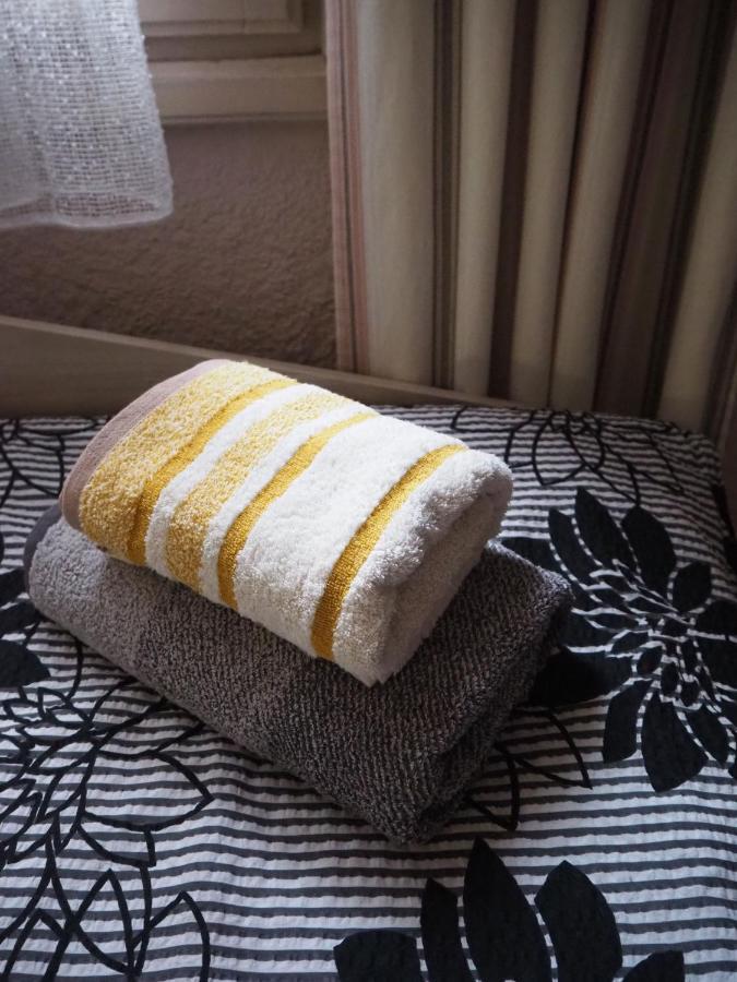 Authentic Guest Stay In The Heart Of Veliko Tarnovo Студио С Изглед Към Царевец מראה חיצוני תמונה
