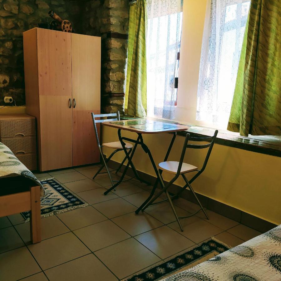 Authentic Guest Stay In The Heart Of Veliko Tarnovo Студио С Изглед Към Царевец מראה חיצוני תמונה